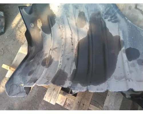 INTERNATIONAL 4300 FENDER EXTENSION