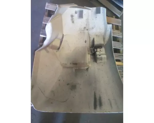 INTERNATIONAL 4300 FENDER EXTENSION