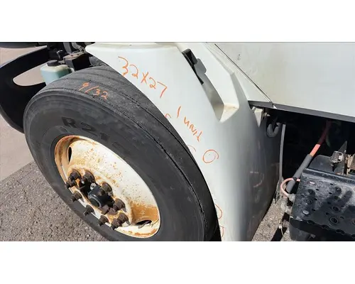 INTERNATIONAL 4300 FENDER EXTENSION