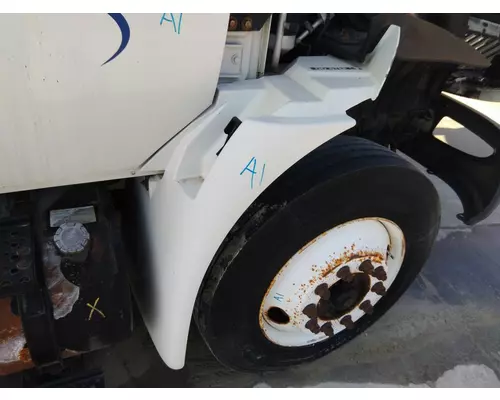 INTERNATIONAL 4300 FENDER EXTENSION