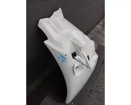 INTERNATIONAL 4300 FENDER EXTENSION