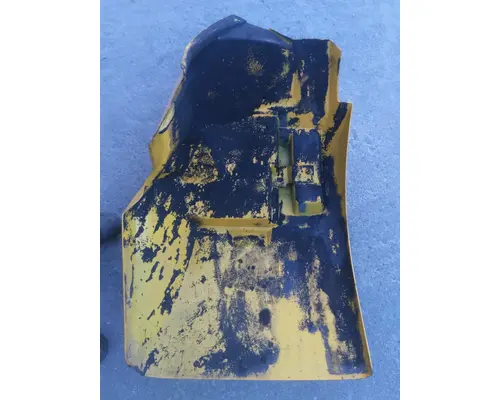 INTERNATIONAL 4300 FENDER EXTENSION