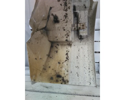 INTERNATIONAL 4300 FENDER EXTENSION