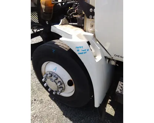 INTERNATIONAL 4300 FENDER EXTENSION