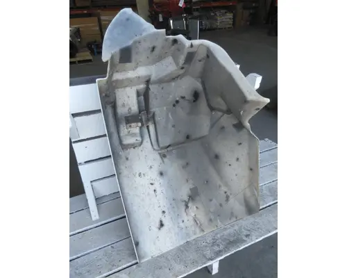 INTERNATIONAL 4300 FENDER EXTENSION
