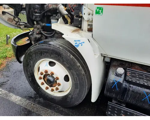 INTERNATIONAL 4300 FENDER EXTENSION