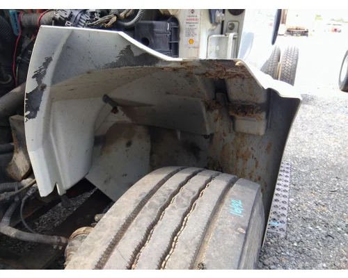 INTERNATIONAL 4300 FENDER EXTENSION