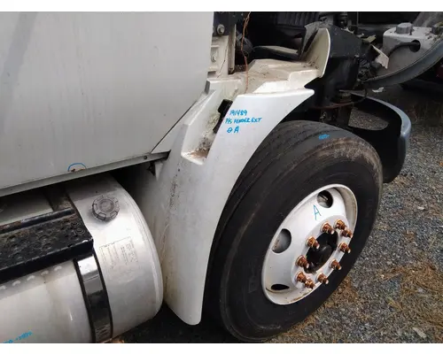 INTERNATIONAL 4300 FENDER EXTENSION