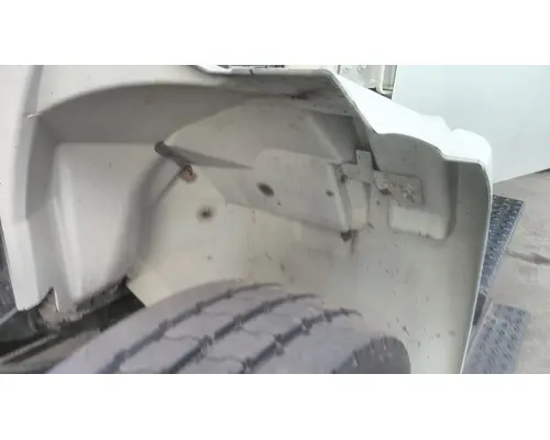 INTERNATIONAL 4300 FENDER EXTENSION