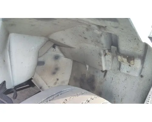 INTERNATIONAL 4300 FENDER EXTENSION