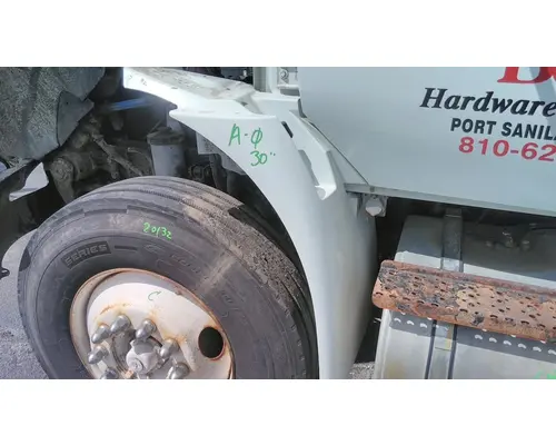 INTERNATIONAL 4300 FENDER EXTENSION