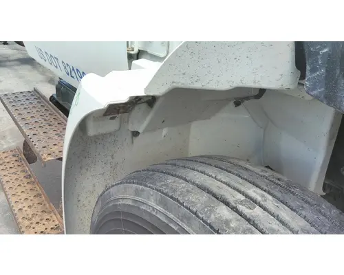 INTERNATIONAL 4300 FENDER EXTENSION