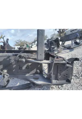 INTERNATIONAL 4300 FRAME HORN