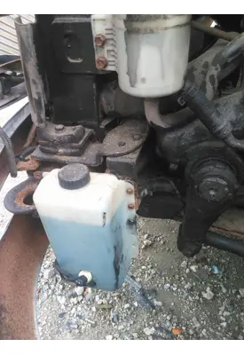 INTERNATIONAL 4300 FRAME HORN