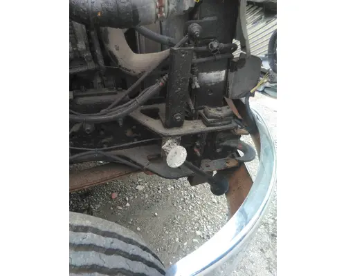INTERNATIONAL 4300 FRAME HORN