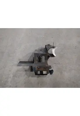 INTERNATIONAL 4300 FRAME HORN