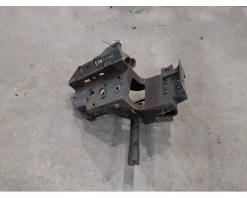 INTERNATIONAL 4300 FRAME HORN