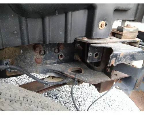 INTERNATIONAL 4300 FRAME HORN