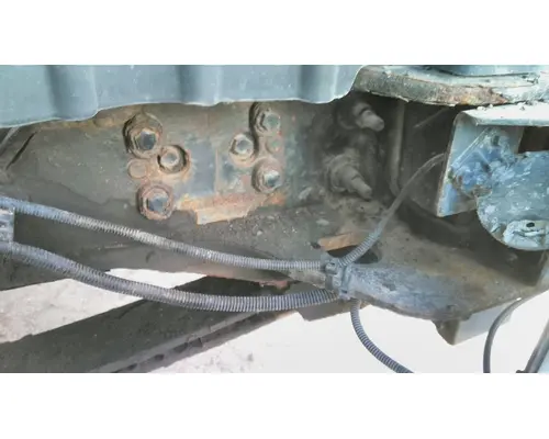 INTERNATIONAL 4300 FRAME HORN
