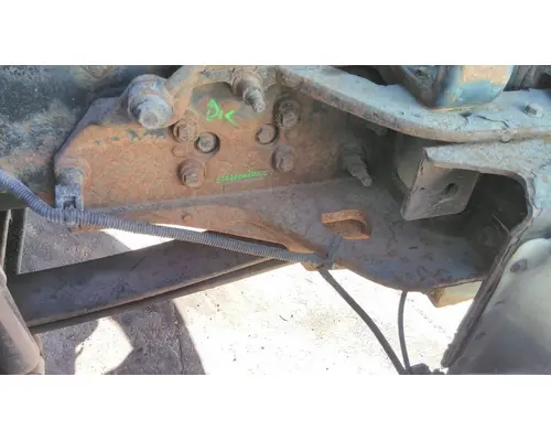 INTERNATIONAL 4300 FRAME HORN