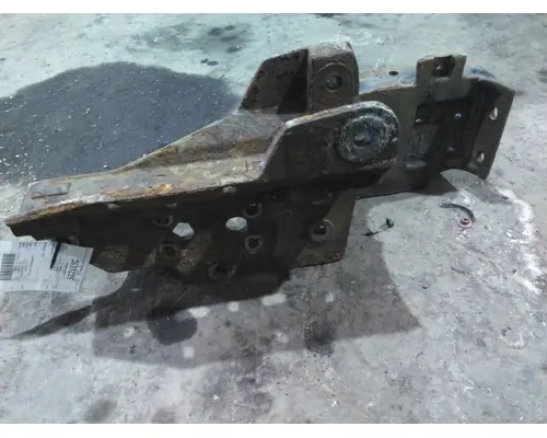 INTERNATIONAL 4300 FRAME HORN