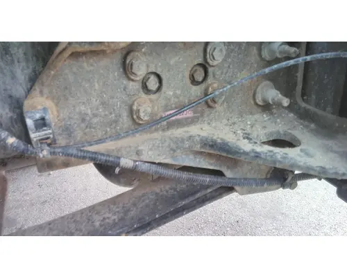 INTERNATIONAL 4300 FRAME HORN