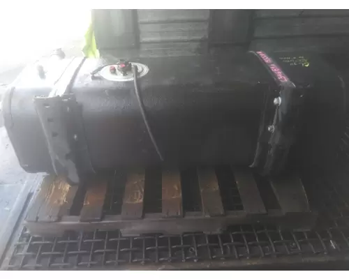 INTERNATIONAL 4300 FUEL TANK