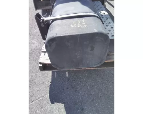 INTERNATIONAL 4300 FUEL TANK