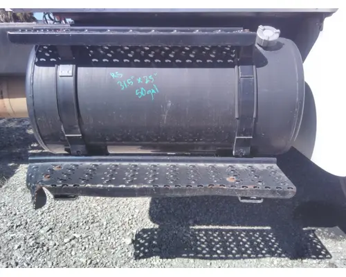 INTERNATIONAL 4300 FUEL TANK