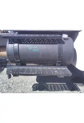 INTERNATIONAL 4300 FUEL TANK