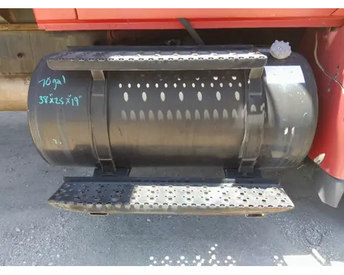 INTERNATIONAL 4300 FUEL TANK