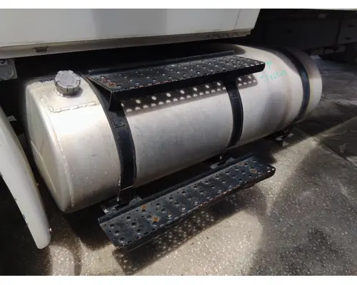 INTERNATIONAL 4300 FUEL TANK