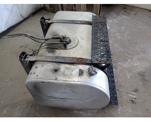 INTERNATIONAL 4300 FUEL TANK