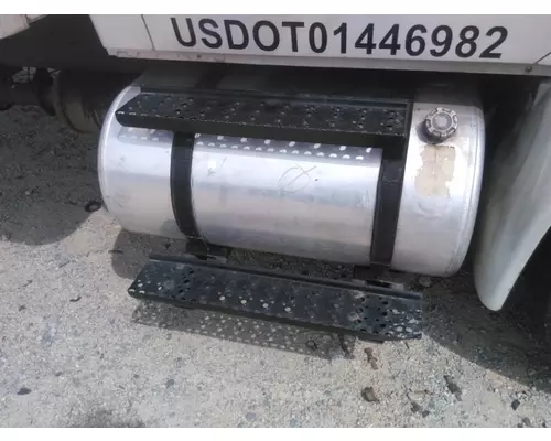 INTERNATIONAL 4300 FUEL TANK