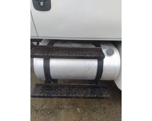 INTERNATIONAL 4300 FUEL TANK