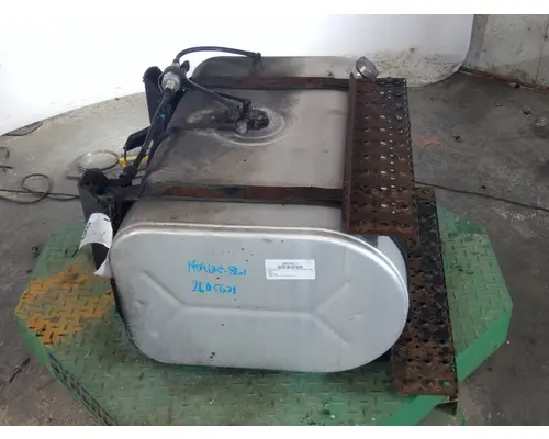 INTERNATIONAL 4300 FUEL TANK
