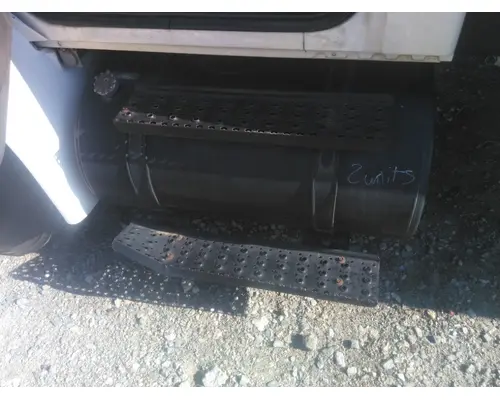 INTERNATIONAL 4300 FUEL TANK