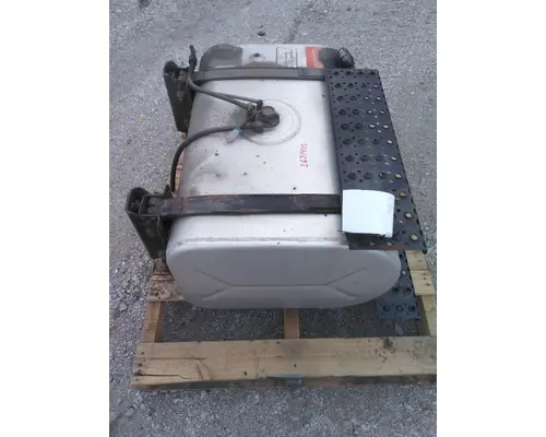INTERNATIONAL 4300 FUEL TANK