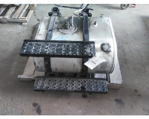 INTERNATIONAL 4300 FUEL TANK
