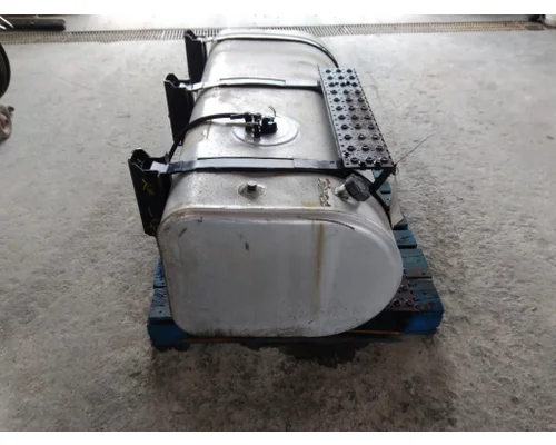 INTERNATIONAL 4300 FUEL TANK