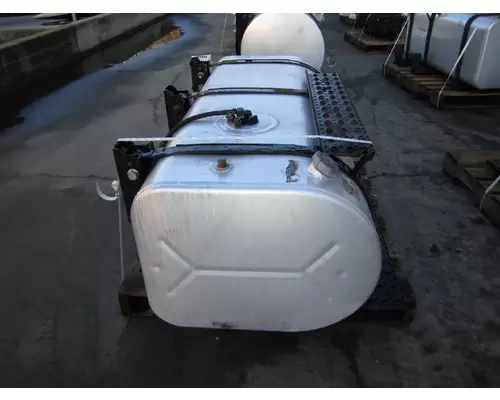 INTERNATIONAL 4300 FUEL TANK