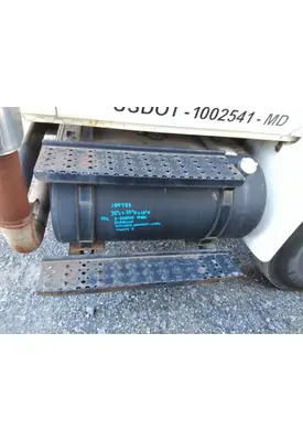INTERNATIONAL 4300 FUEL TANK