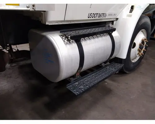 INTERNATIONAL 4300 FUEL TANK
