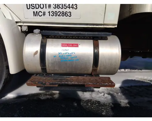 INTERNATIONAL 4300 FUEL TANK