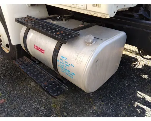 INTERNATIONAL 4300 FUEL TANK