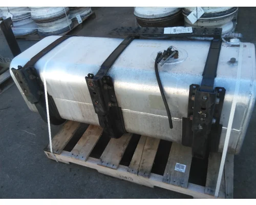 INTERNATIONAL 4300 FUEL TANK