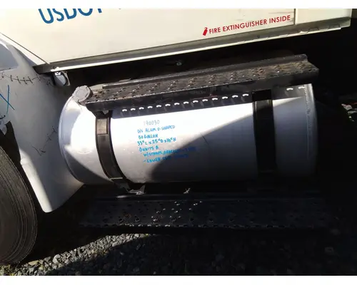 INTERNATIONAL 4300 FUEL TANK