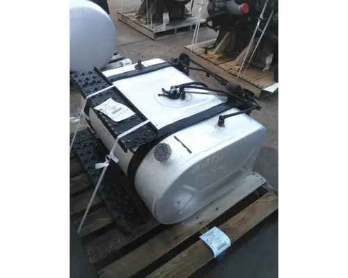 INTERNATIONAL 4300 FUEL TANK