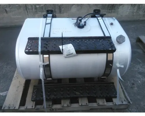 INTERNATIONAL 4300 FUEL TANK