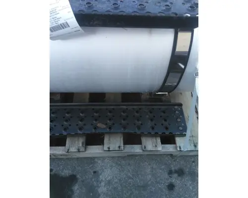 INTERNATIONAL 4300 FUEL TANK